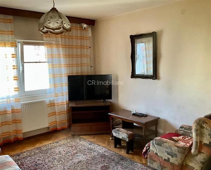 Vanzare 4 camere Otopeni Central Primarie - 2