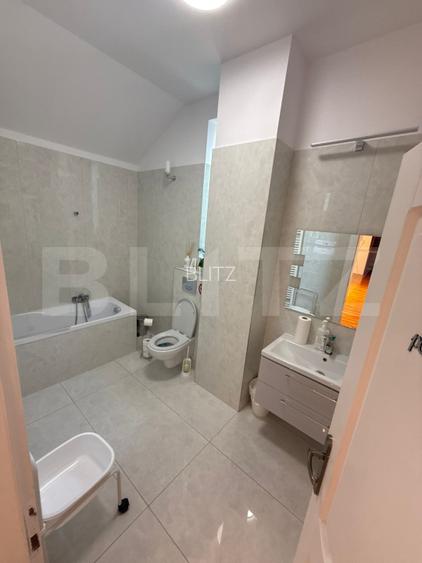 Casa 8 camere, 280 mp utili, zona Girocului - 20