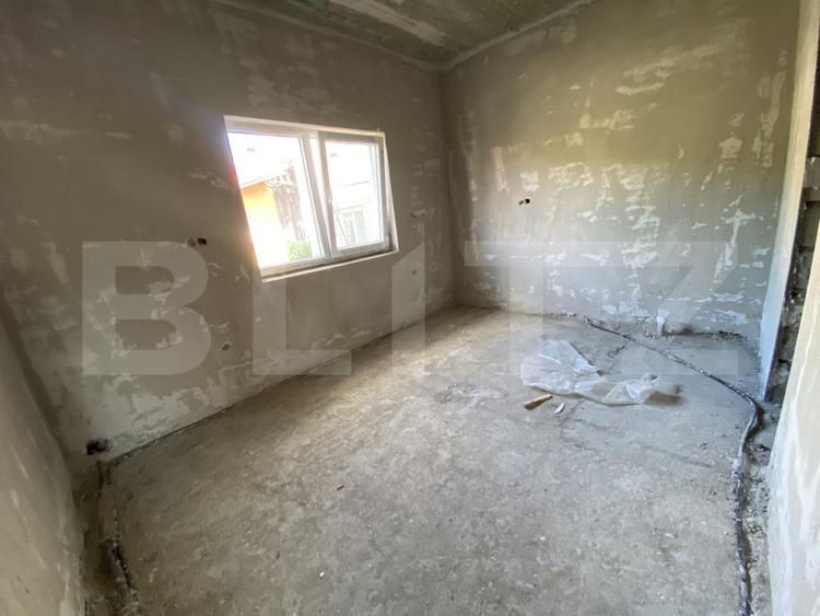 Casa de vanzare, 210 mp, teren 387 mp, zona Decebal