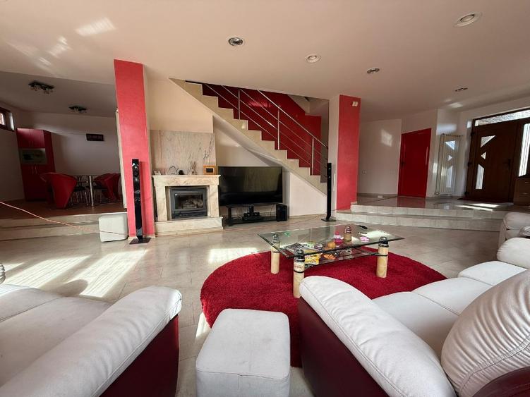 Proprietarul vand Casa Premium in zona Materna