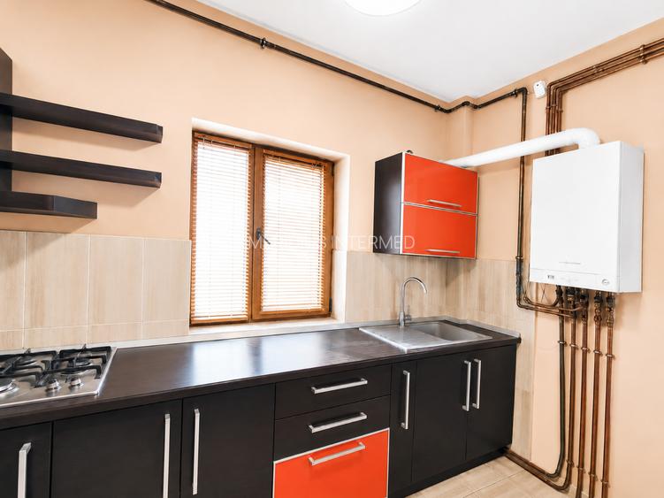 Vânzare apartament 2/3 camere 113 mp. Portul Tomis - 10