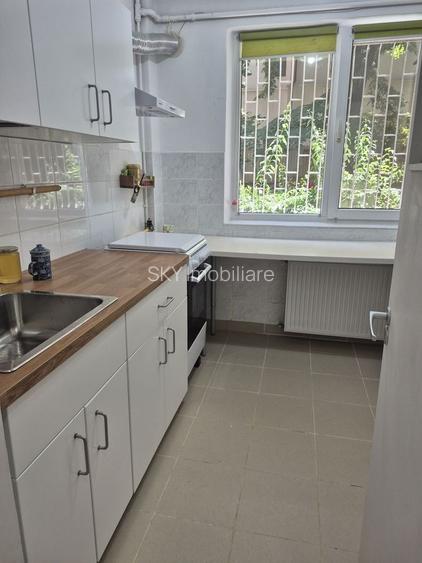 Închiriere apartament 3 camere semidecomandat, Str. Londra, Dorobanți - 4