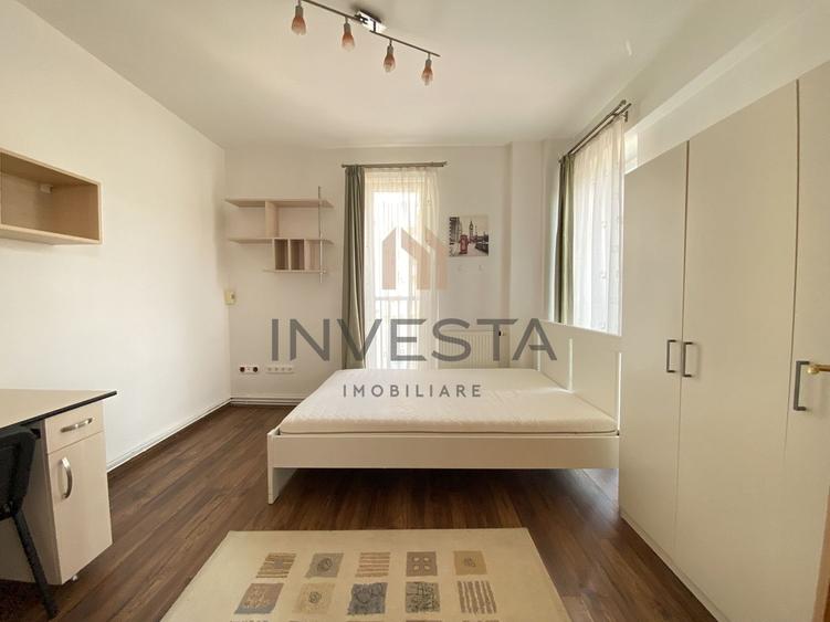 Apartament 4 camere de vanzare , etaj intermediar, parcare, Zorilor!