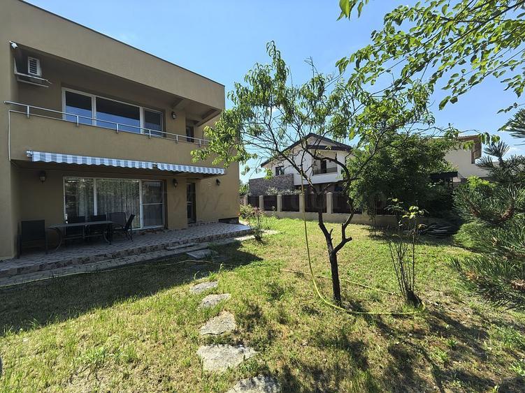 Vila de lux in zona Pipera
