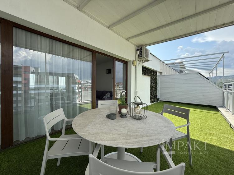 Penthouse pe doua niveluri cu 5 camere in cartierul Buna Ziua!