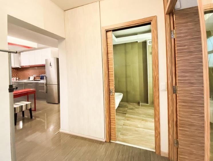 Apartament 3 camere -Camera de comert