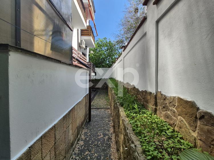 De Vanzare 3 camere Lacul Tei /Maica Domnului/Office/Rezidential