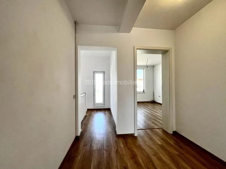 Casă de închiriat 5 camere + 5 băi + 3 balcoane + terasă 800€/luna - 21