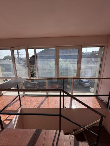 Spatiu de birouri, de inchiriat, 19 mp, zona centrala