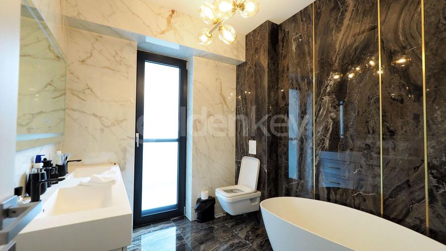 Apartament generos 5 camere | 3 bai | 2 terase | 208mp construiti