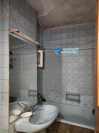 Apartament 3 camere decomandat Pantelimon