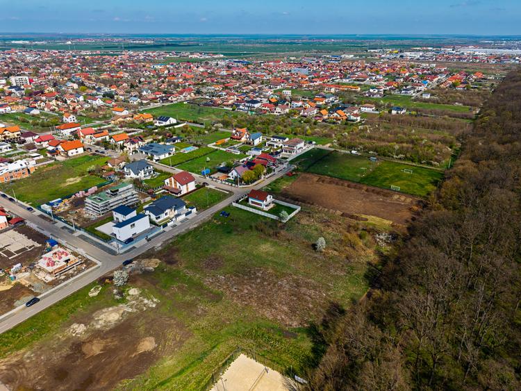 Teren construibil Dumbravita | langa Padurea Verde | Comision 0%