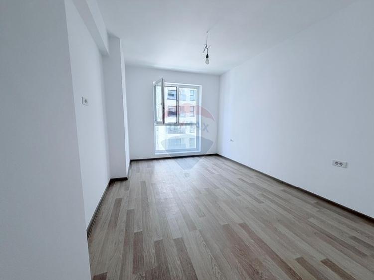 Apartament spațios cu 2 camere de vânzare în zona Obor