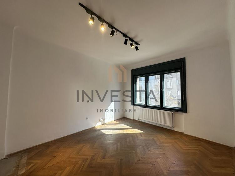 Apartament 4 camere 115 mp Ultracentral etaj intermediar pe Eroilor!
