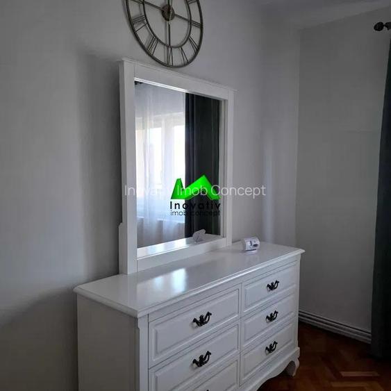 Apartament de inchiriat 3 camere pivnita Sibiu Central