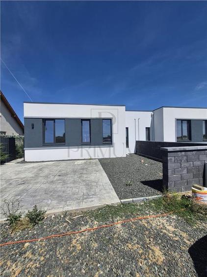 DUPLEX DESPARTIT PRIN DRESSING - PARTER - LA CHEIE