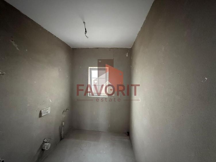 Duplex in Sanandrei | Toate utilitatile | 2 bai | Poarta acces auto |