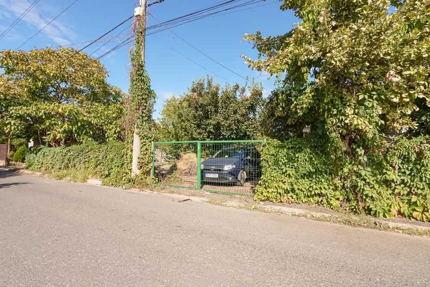 Otopeni - Teren 863MP, dubla deschidere Casa renovabila 56MP