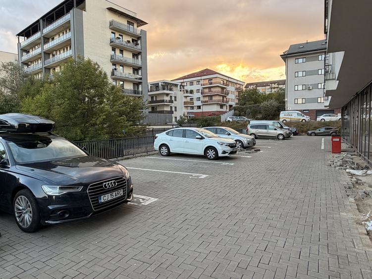 Spatiu comercial 375 m2, Borhanci, str A Rosca, ideal supermaket
