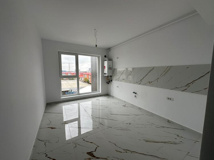 Apartament cu 3 camere decomandat-85 mp-3 minute de metrou Berceni