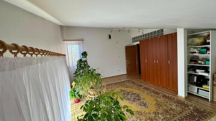 Timisoara, Calea Mosnitei, Vila Noua 450 mp, Zona Kuncz / Plopi.