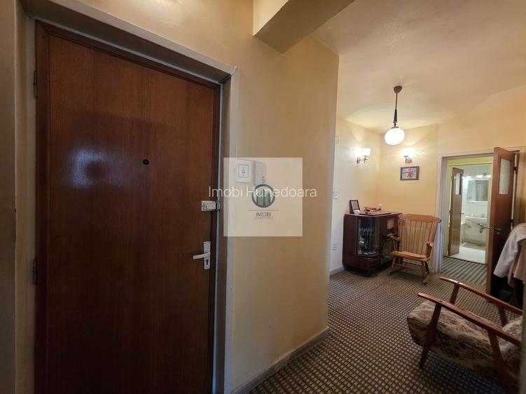 Apartament 4 camere Ultracentral Deva | 95 mp | Garaj 19 mp | Etaj 2/2 - 6
