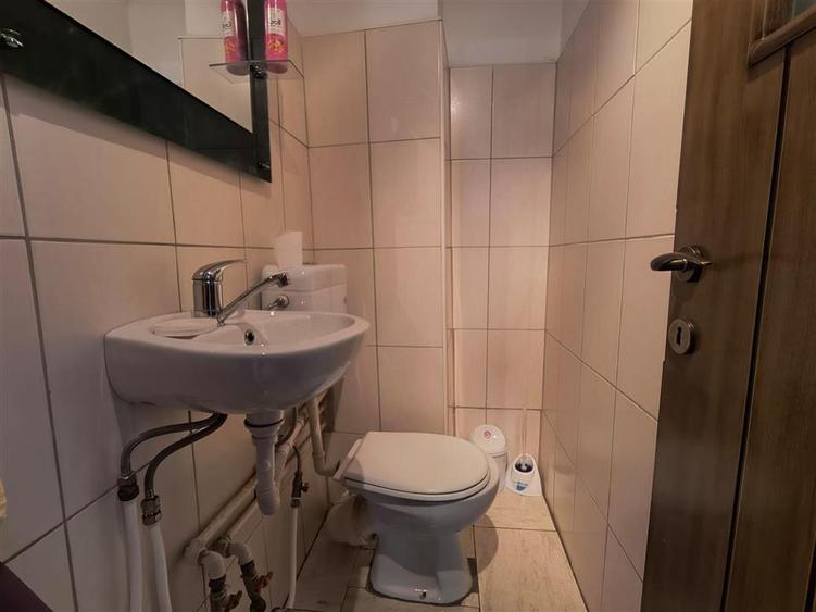 De vanzare Apartament 4 camere Constanta Inel II