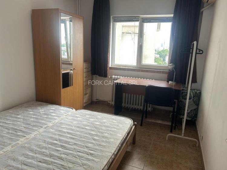 3 dormitoare 2 bai pretabil pentru 3 studenti- ERASMUS- Share rent- STEFAN CEL M - 4