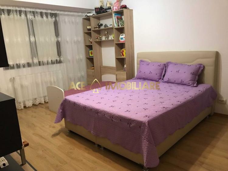 2 Camere de vanzare | Gorjului | Metrou | Bloc 2011 | Centrala Proprie