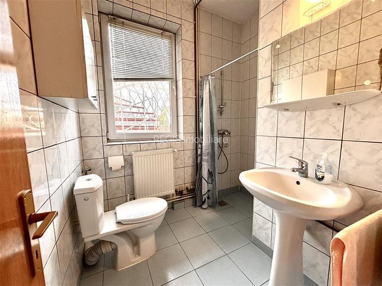 Vila zona Coresi | 1170 mp teren | 6 camere | De vanzare - 27