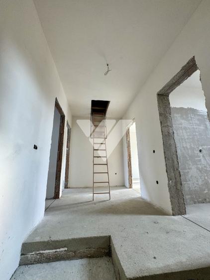 Casa duplex 4 camere 110 mp utili si teren 390 mp Sura Mica Sibiu