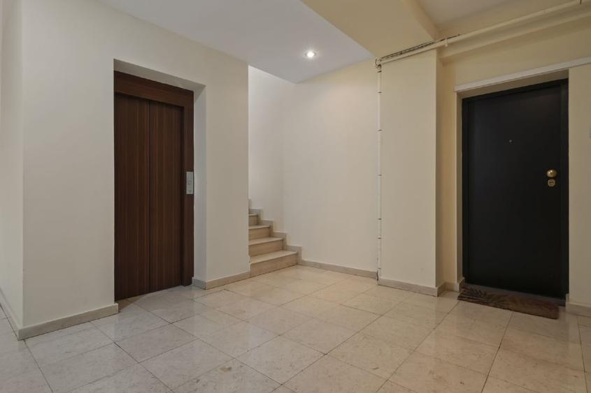 Iancu Nicolae, 3 camere, mobilat & utilat nou, 2 parcari, 2 bai, retras, padure