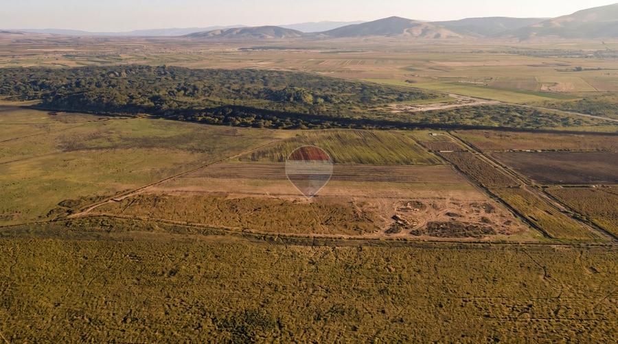 Teren extravilan 44.000 mp (4,4 ha) | Hărman | Comision 0%