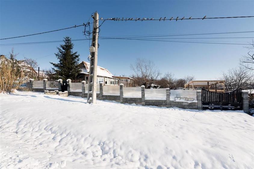 RECO . Casa in Cetariu cu teren generos 1600mp