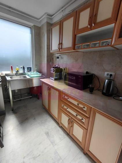 Unirii-Camera de Comert, Penthouse scara, lift privat, terasa privata