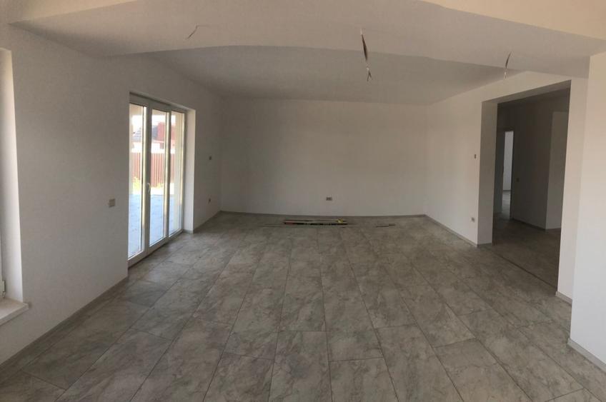 Casa individuala, zona Izvor