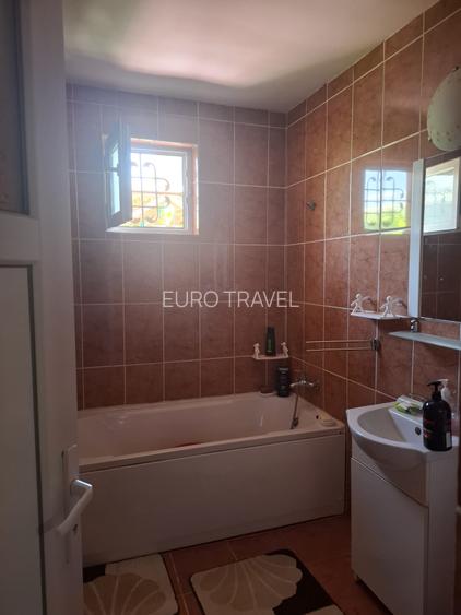 Casa  eleganta  constructie BCA , teren 300 MP, gaz,Lumina, 113900 euro - 16