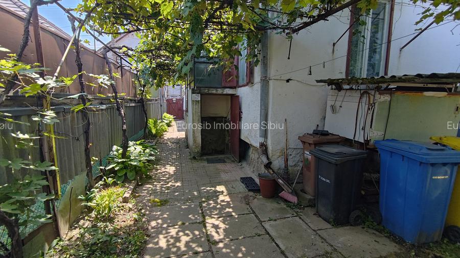 Casa cu iesire la 2 strazi in Sibiu zona P-ta Cluj - 12