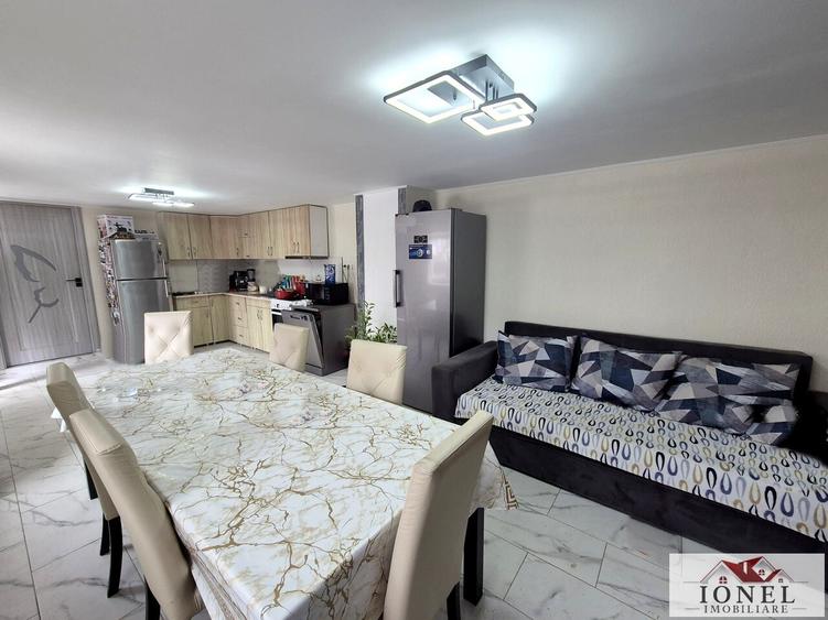Casa de vanzare in comuna Vintu de Jos