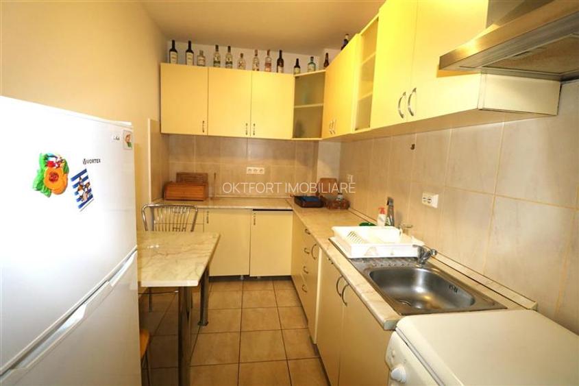 Casa cu 3 camere, curte proprie, centrala proprie zona Aradului - 7