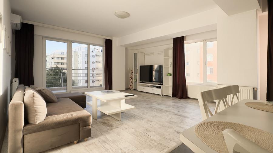 Apartament cu 3 camere in Mamaia, cu vedere la lac, pe termen lung