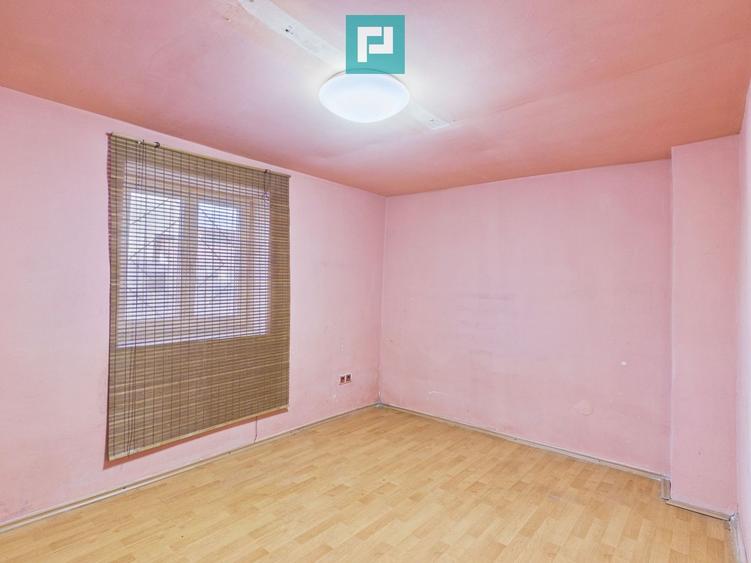 Preț redus la 64.000€! Casă/firmă Navigatorilor