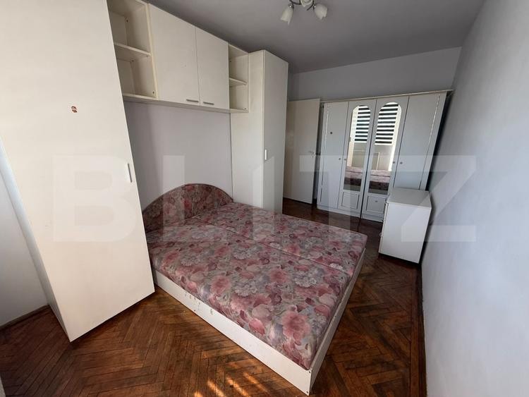 Apartament 3 camere, 59 mp, zona Republicii