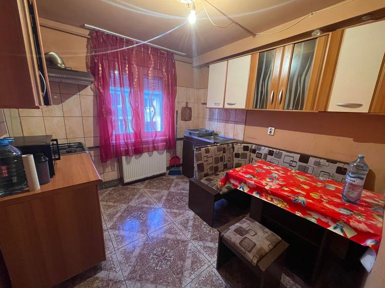 Comision 0 - Apartament 2 camere pe str. Luta Iovita (Pipirig)