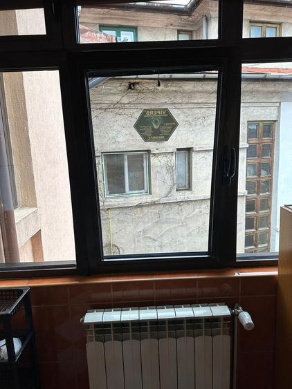 Apartament Renovat 3 Camere Pretabil Birouri *Cotroceni*
