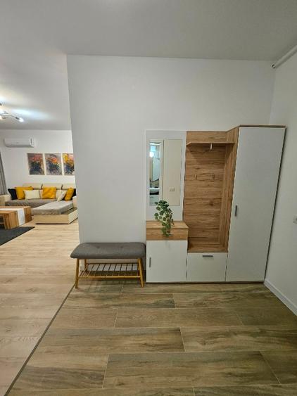 125000 euro | Proprietar | 2 camere | 1 baie | Mobilat și utilat | Loc de parc