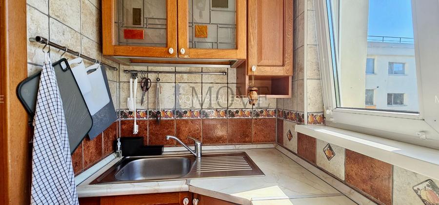 Apartament etaj intermediar, luminos, centrală proprie, fereastră la baie - 12
