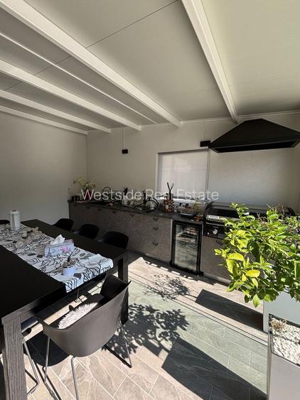 Vila impresionanta de vanzare, zona Lunei - 42