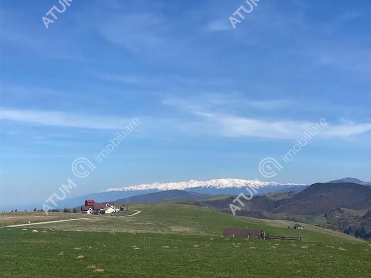 Teren intravilan de 3000 mp cu utiltati si PUZ in Paltinis Judet Sibiu