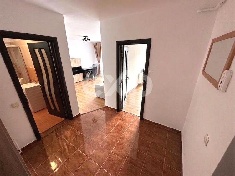 Apartament 1 cameră decomandat, renovat, Loc de parcare CF, Floresti